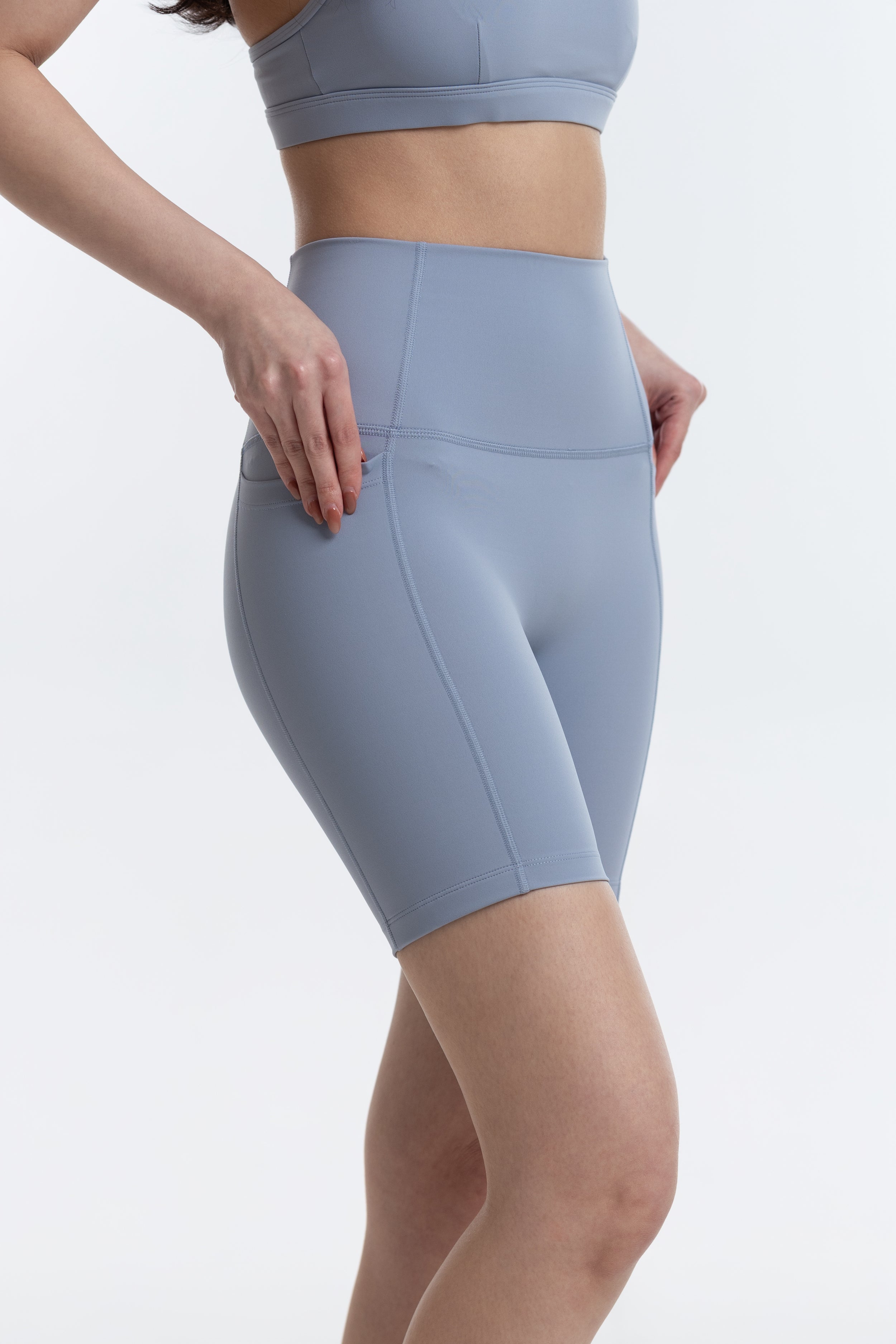 CradleNest Sculpt Seamless Short 6”