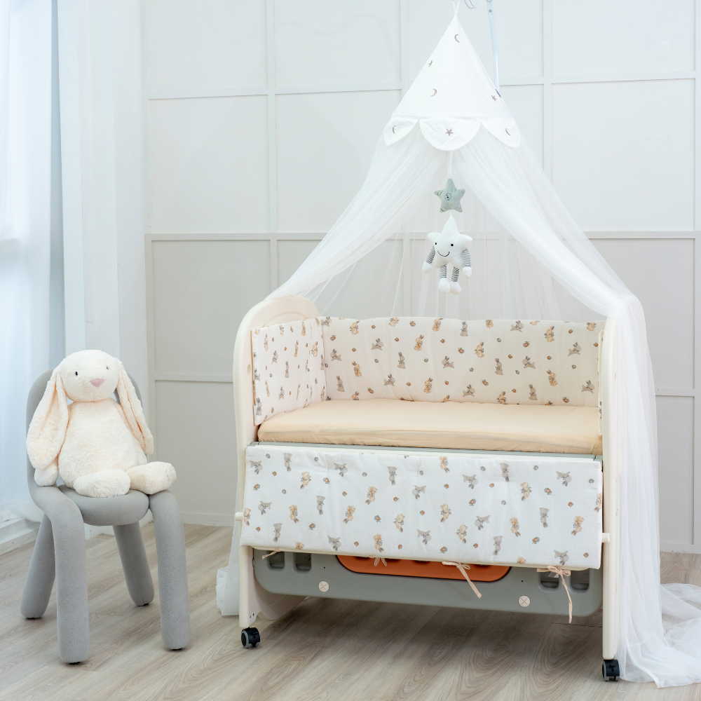 RaaB Family™ Glücklich Premium 6-in-1 Convertible Baby Cot With Latex Mattress and Muslin Bumper