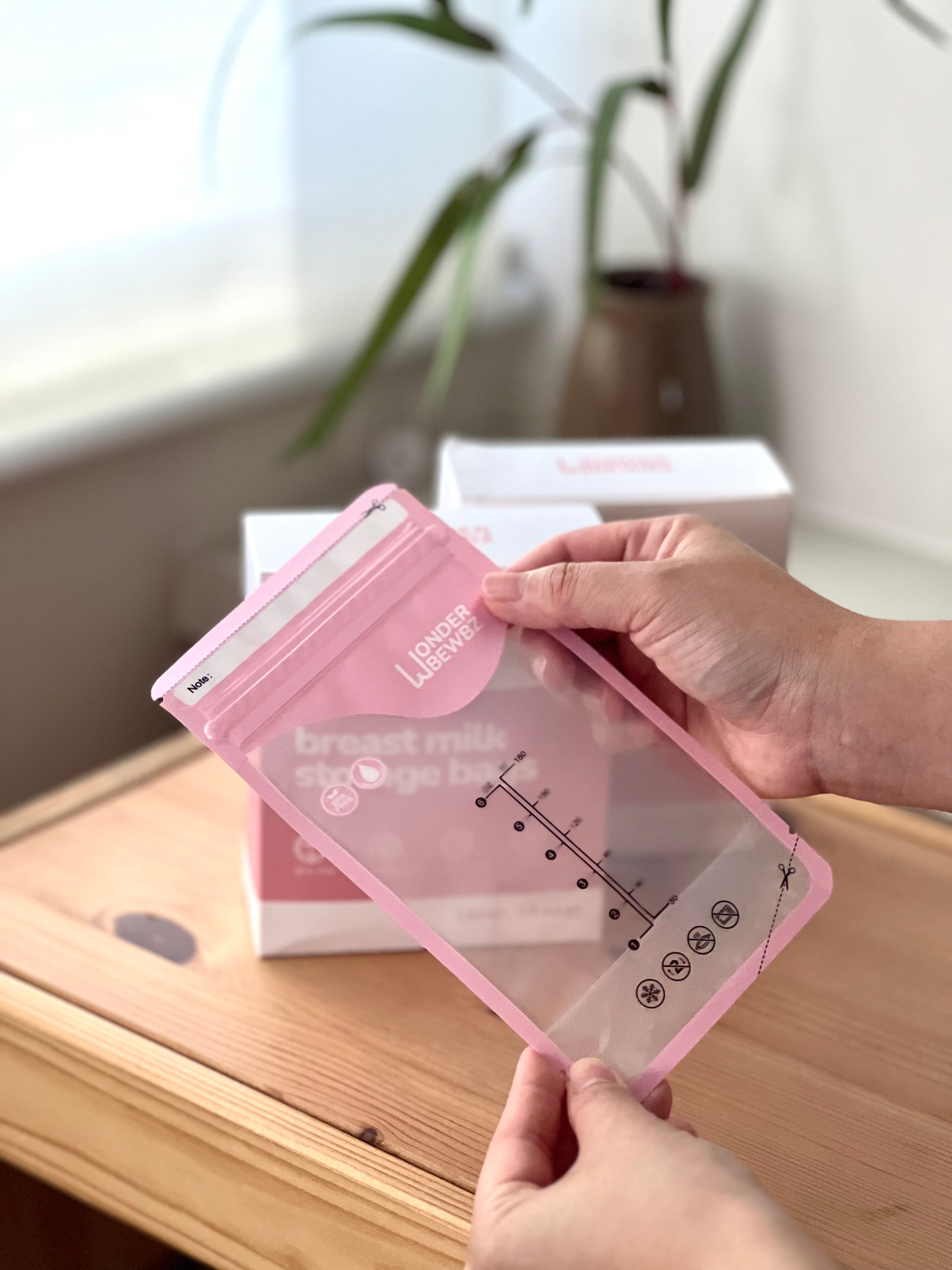 Wonderbewbz Breast Milk Storage Bags
