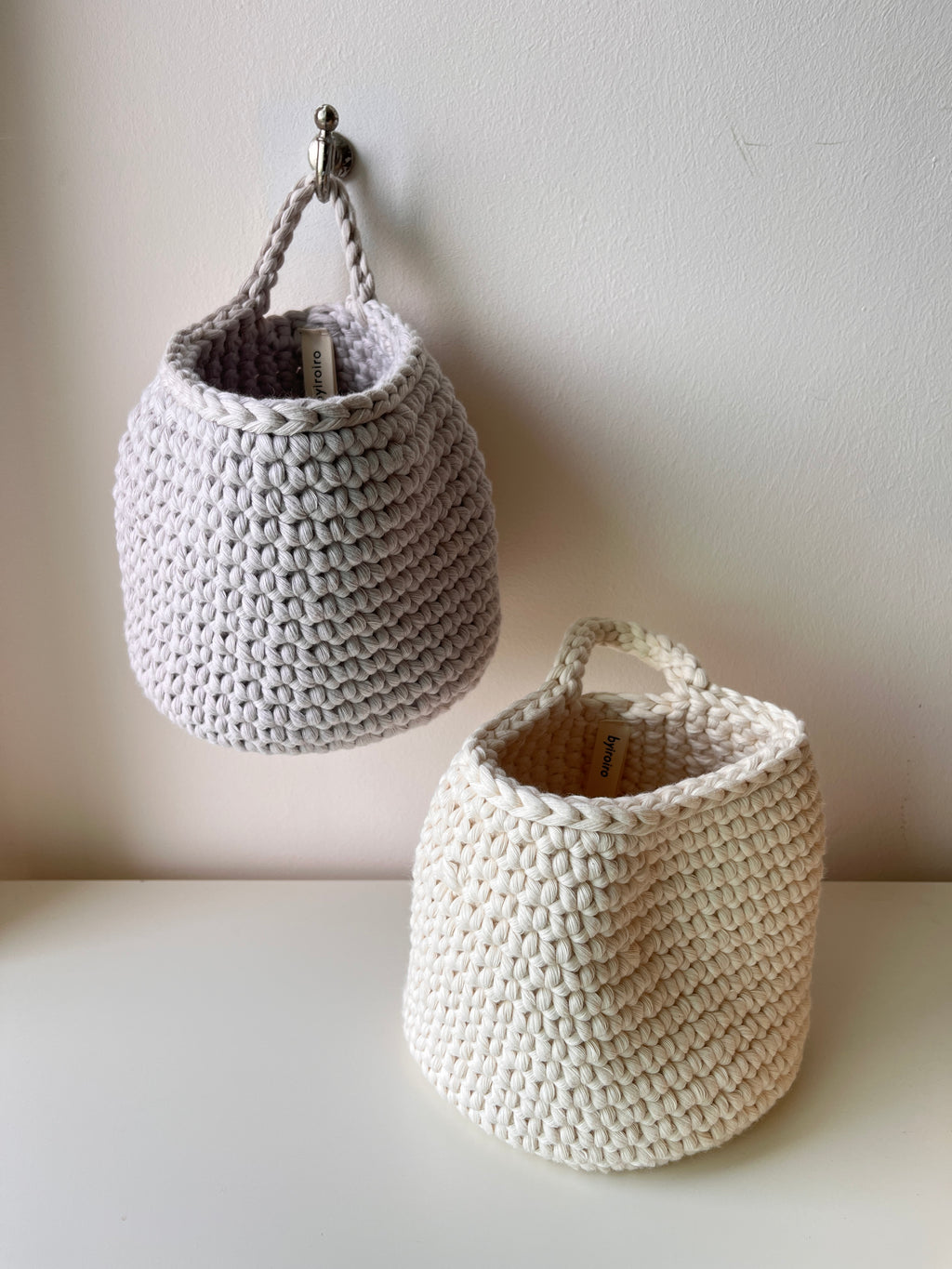 byiroiro Slouchy Hanging Basket