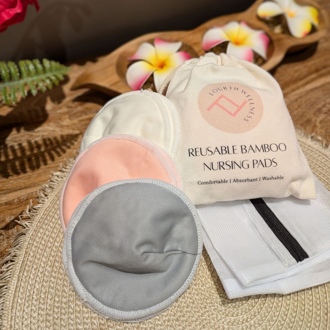 FourthWellness Bamboo Reusable Nursing Pads
