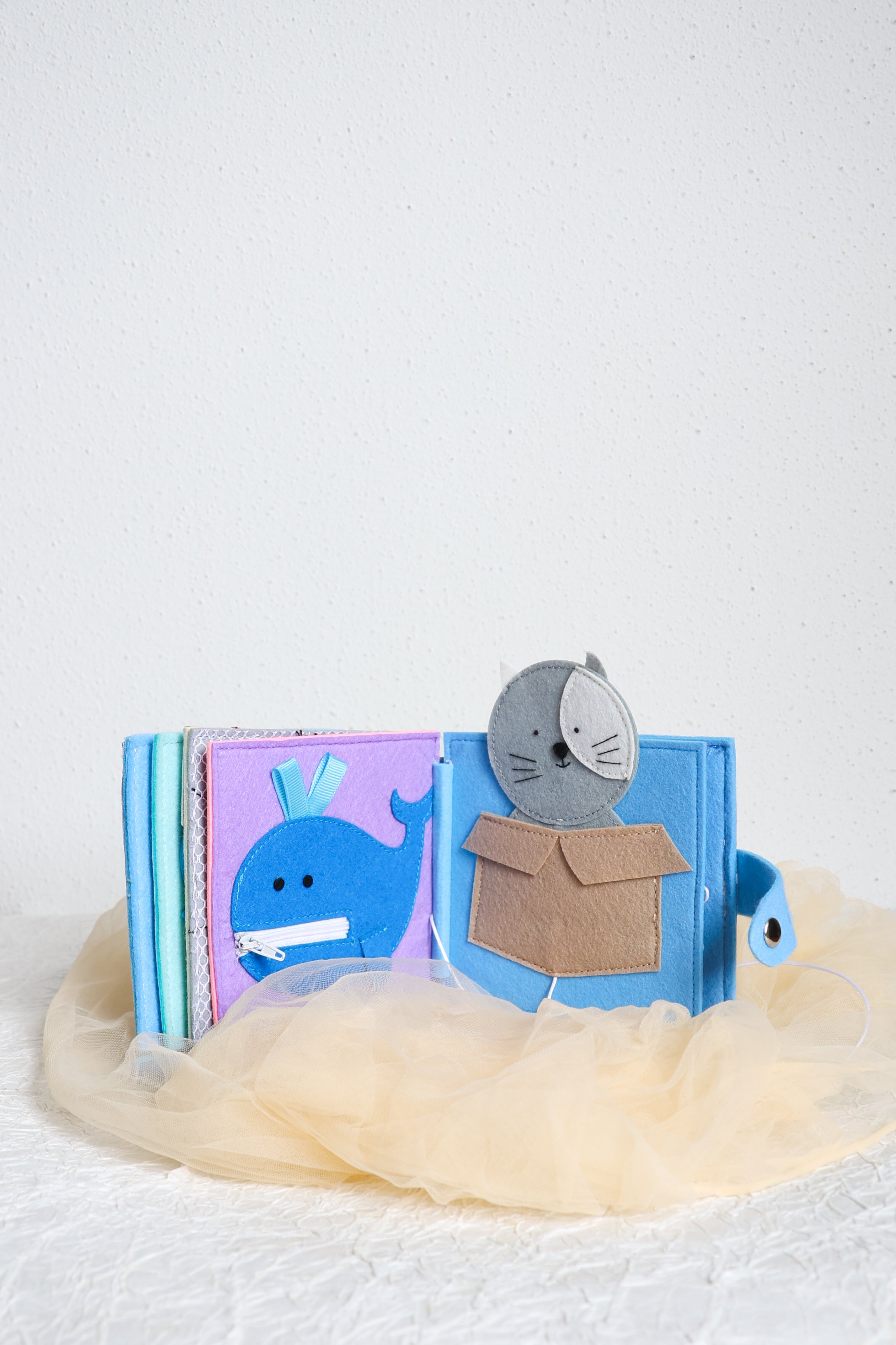 HiBuyMama My First Adventure Mini Busy Book